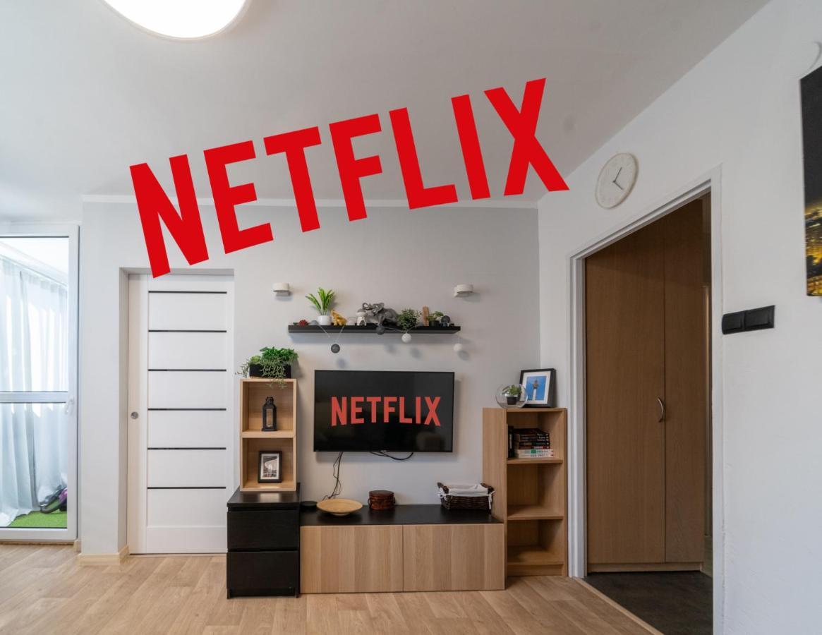 Metro Lux Home Apartment Varşova Dış mekan fotoğraf