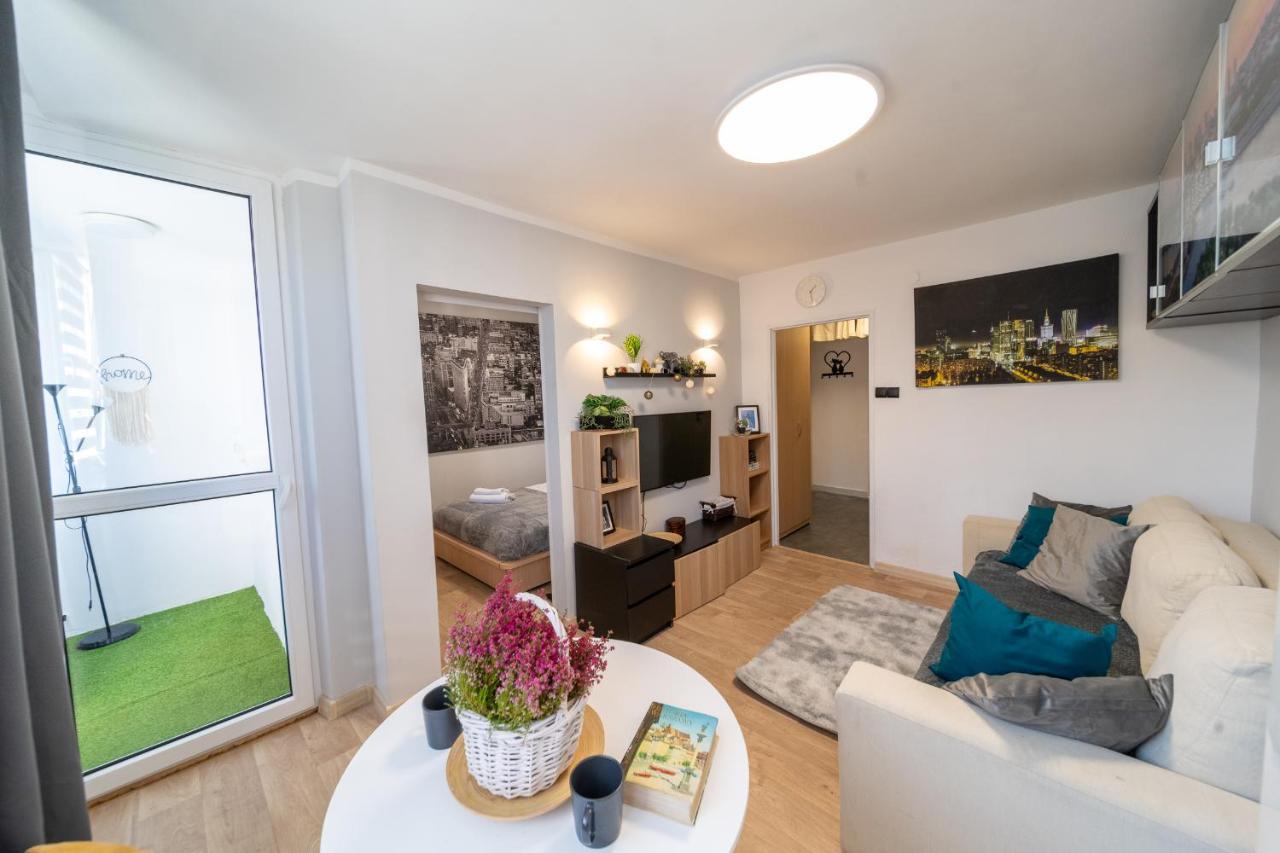 Metro Lux Home Apartment Varşova Dış mekan fotoğraf